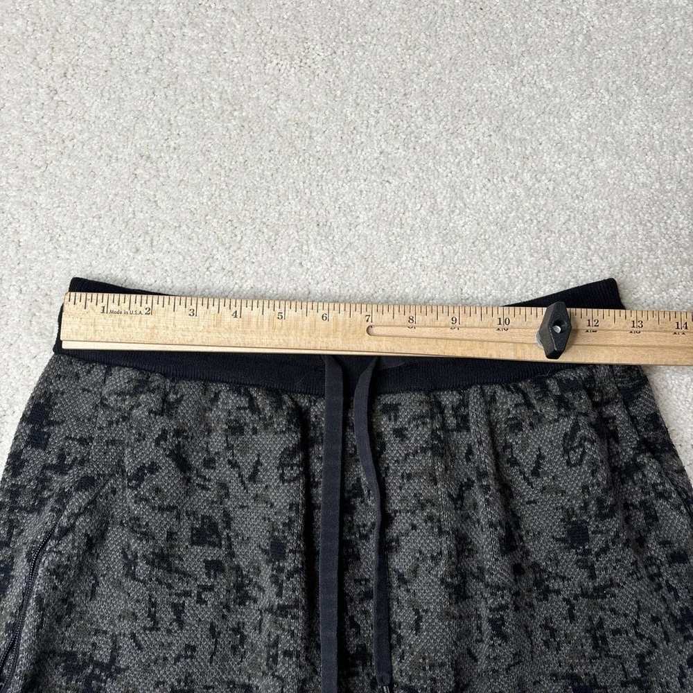 Lululemon Wind Down Joggers Pants Drawstring Athletic Gray‎ Black Men's XS